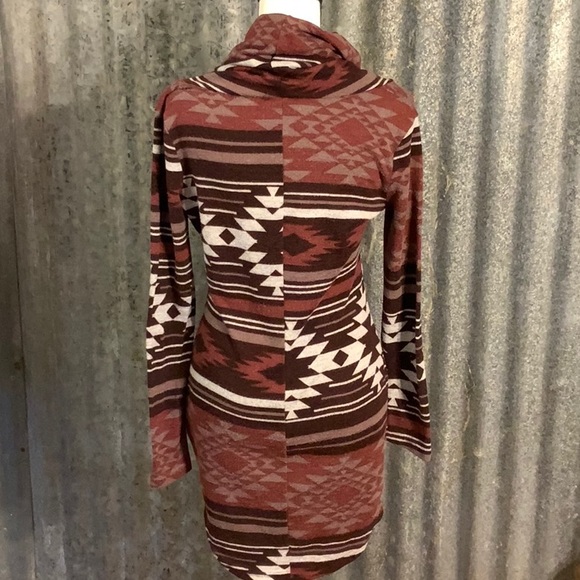 Rue21 Cowell Neck Sweater Dress size M. - Picture 5 of 6